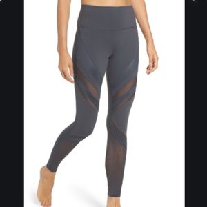 ALO Yoga Leggings